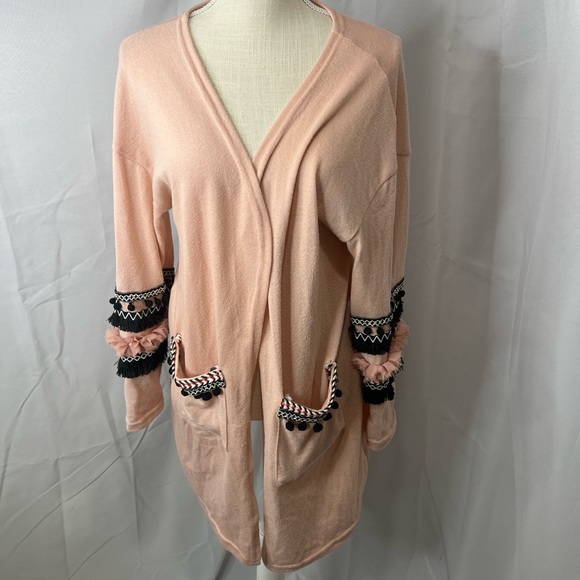 And the why dusty pink cardigan large - Picture 3 of 13